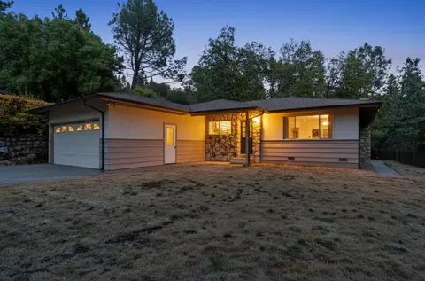 2689 Morrene Dr, Placerville, CA 95667 photo 2