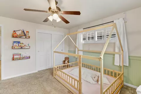 Bedroom - 607 S Crescent Ave, Lodi, CA 95240 photo 5 of 6