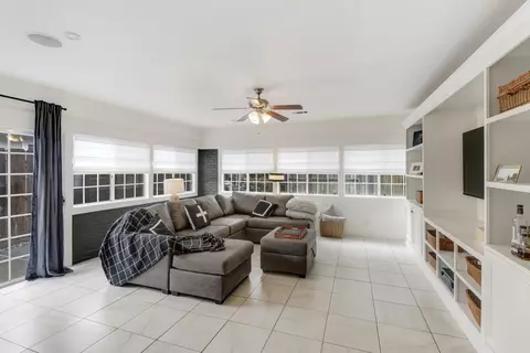Other - 607 S Crescent Ave, Lodi, CA 95240 photo 1 of 3