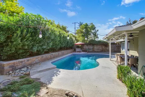 Exterior - 3970 Rochdale Dr, Carmichael, CA 95608 photo 8 of 23
