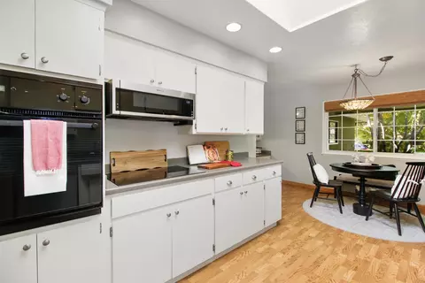 Kitchen - 3970 Rochdale Dr, Carmichael, CA 95608 photo 1 of 6
