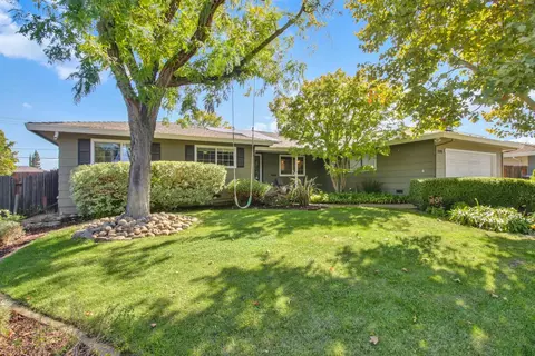 Exterior - 3970 Rochdale Dr, Carmichael, CA 95608 photo 22 of 23