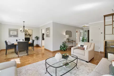 Living - 3970 Rochdale Dr, Carmichael, CA 95608 photo 5 of 8