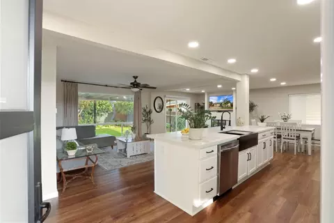 Kitchen - 310 Charles Ave, Manteca, CA 95336 photo 5 of 10
