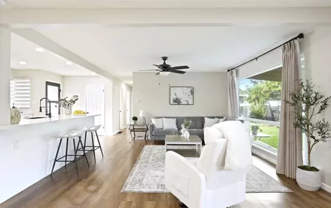 Living - 310 Charles Ave, Manteca, CA 95336 photo 1 of 4