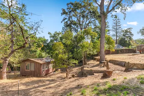 Exterior - 6225 Luna Ln, Carmichael, CA 95608 photo 4 of 18