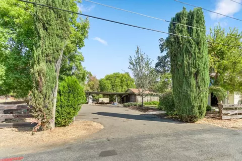 Exterior - 6225 Luna Ln, Carmichael, CA 95608 photo 18 of 18