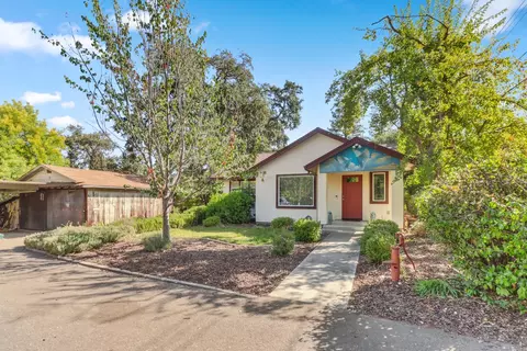 Exterior - 6225 Luna Ln, Carmichael, CA 95608 photo 1 of 18