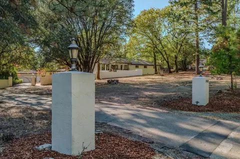 14501 Lupe Rd, Pine Grove, CA 95665 photo 2