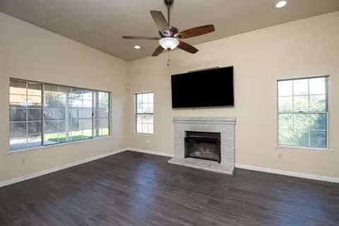 Living - 4133 Gagos Dr, Modesto, CA 95356 photo 2 of 5