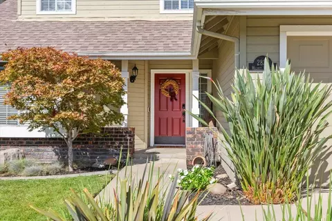 2833 Walnut Ter, Modesto, CA 95355 photo 4