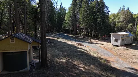 895 Hideaway Loop, Alta, CA 95701 photo 3