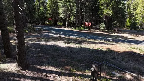 895 Hideaway Loop, Alta, CA 95701 photo 8
