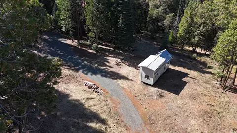 895 Hideaway Loop, Alta, CA 95701 photo 4