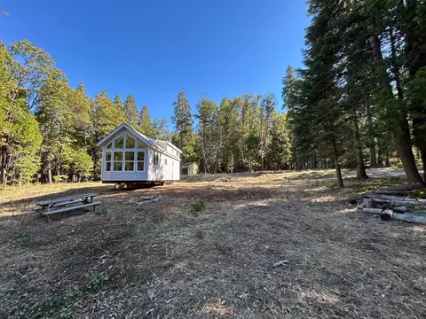 895 Hideaway Loop, Alta, CA 95701 photo 2