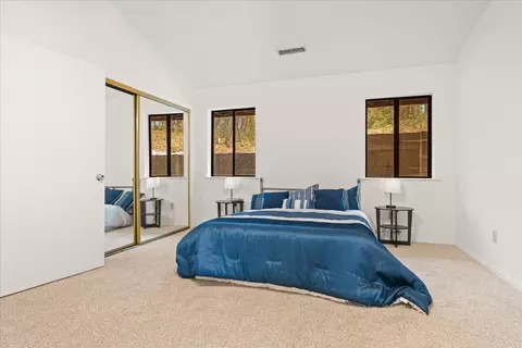 Bedroom - 15397 Flying Cloud, Grass Valley, CA 95945 photo 7 of 8
