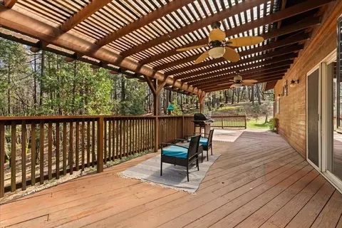 Exterior - 15397 Flying Cloud, Grass Valley, CA 95945 photo 6 of 25