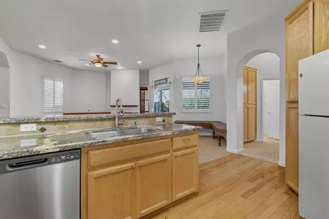 349 Cindy Dr, Ripon, CA 95366 photo 15