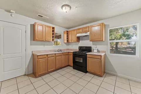 Other - 5192 Chestnut Rd, Olivehurst, CA 95961 photo 4 of 6