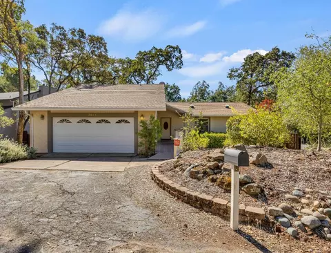 3681 Sudbury Rd, Cameron Park, CA 95682