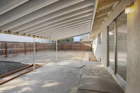 Exterior - 2613 Balboa Dr, Tracy, CA 95376 photo 6 of 13
