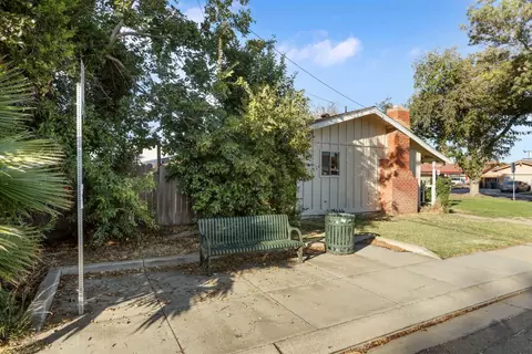 Exterior - 2613 Balboa Dr, Tracy, CA 95376 photo 5 of 13