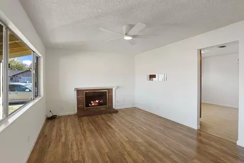 Living - 2613 Balboa Dr, Tracy, CA 95376 photo 4 of 6