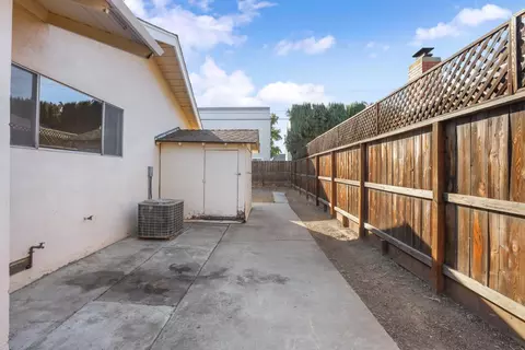 Exterior - 2613 Balboa Dr, Tracy, CA 95376 photo 9 of 13