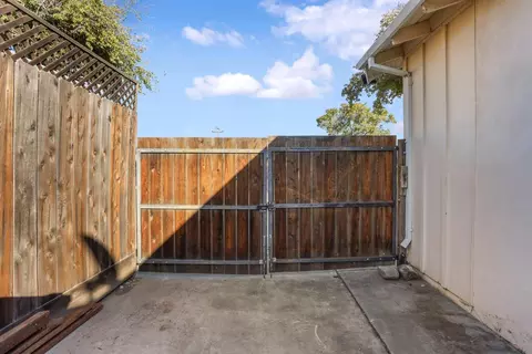 Exterior - 2613 Balboa Dr, Tracy, CA 95376 photo 8 of 13