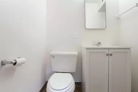 Bath - 2613 Balboa Dr, Tracy, CA 95376 photo 6 of 6