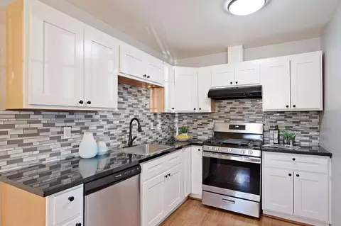 Kitchen - 812 Ralph Ave, Manteca, CA 95336 photo 1 of 3