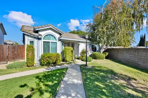 2704 Parkway, Ceres, CA 95307 photo 3