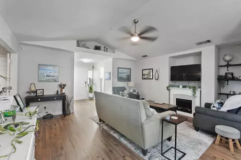 2704 Parkway, Ceres, CA 95307 photo 8