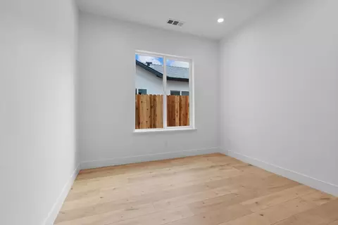 Bedroom - 7744 Elmont Ave, Elverta, CA 95626 photo 4 of 9