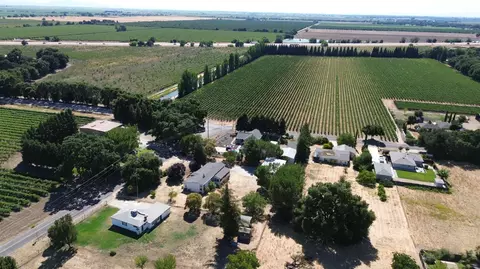 View/Area - 8181 W Kile Rd, Thornton, CA 95686 photo 9 of 10