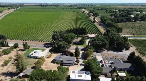 View/Area - 8181 W Kile Rd, Thornton, CA 95686 photo 6 of 10
