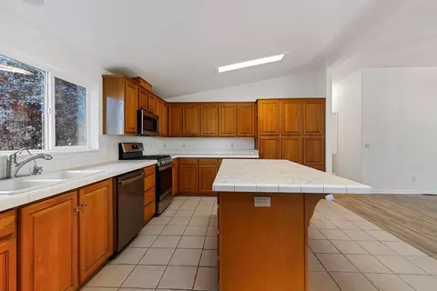 Kitchen - 8181 W Kile Rd, Thornton, CA 95686 photo 1 of 3