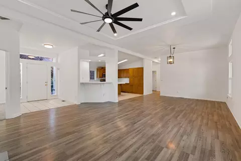 Living - 8181 W Kile Rd, Thornton, CA 95686 photo 4 of 6