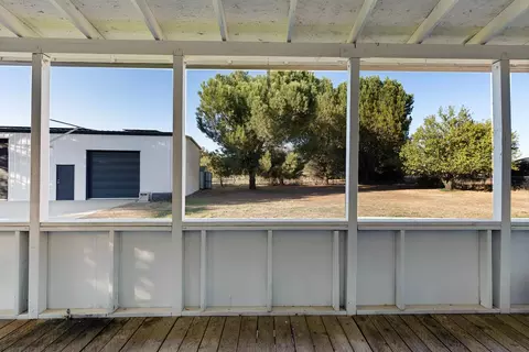 Exterior - 8181 W Kile Rd, Thornton, CA 95686 photo 4 of 12