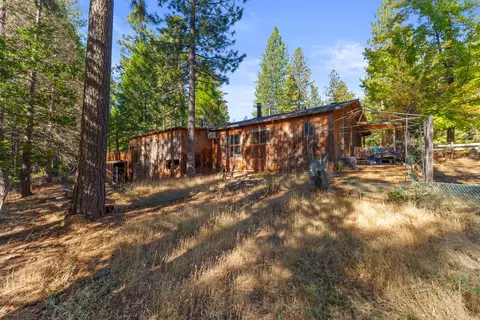 Exterior - 5983 Sly Park Rd, Placerville, CA 95667 photo 3 of 8