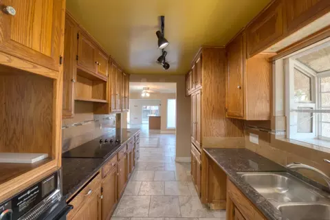 Kitchen - 300 S 7th St, Patterson, CA 95363 photo 1 of 2