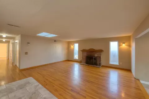 Living - 300 S 7th St, Patterson, CA 95363 photo 3 of 8