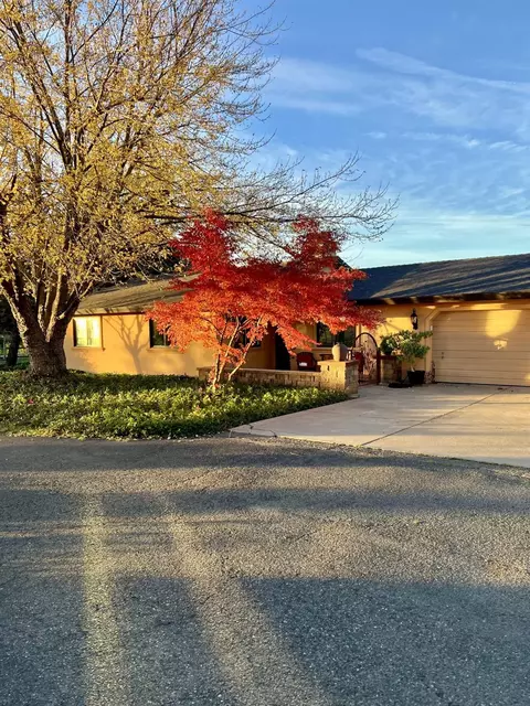 5880 Sunset Blvd W, Roseville, CA 95747