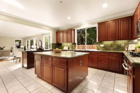 6308 Galaxy Ln, Rocklin, CA 95677 photo 10