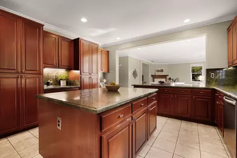 6308 Galaxy Ln, Rocklin, CA 95677 photo 13