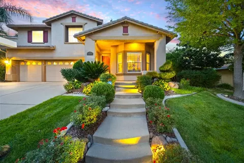 Exterior - 3114 Aaron Dr, Rocklin, CA 95765 photo 6 of 23