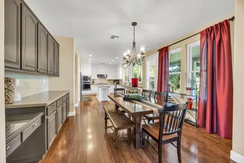 Dining - 3114 Aaron Dr, Rocklin, CA 95765 photo 3 of 5