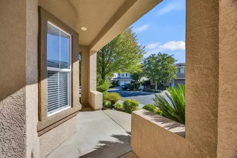 Exterior - 3114 Aaron Dr, Rocklin, CA 95765 photo 7 of 23