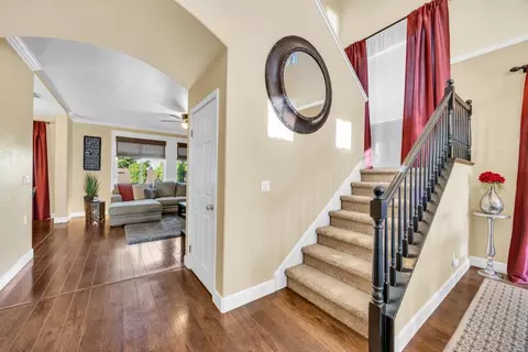 Entry Way - 3114 Aaron Dr, Rocklin, CA 95765 photo 5 of 7