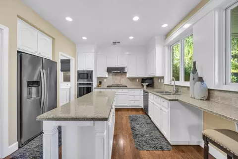 Kitchen - 3114 Aaron Dr, Rocklin, CA 95765 photo 2 of 5
